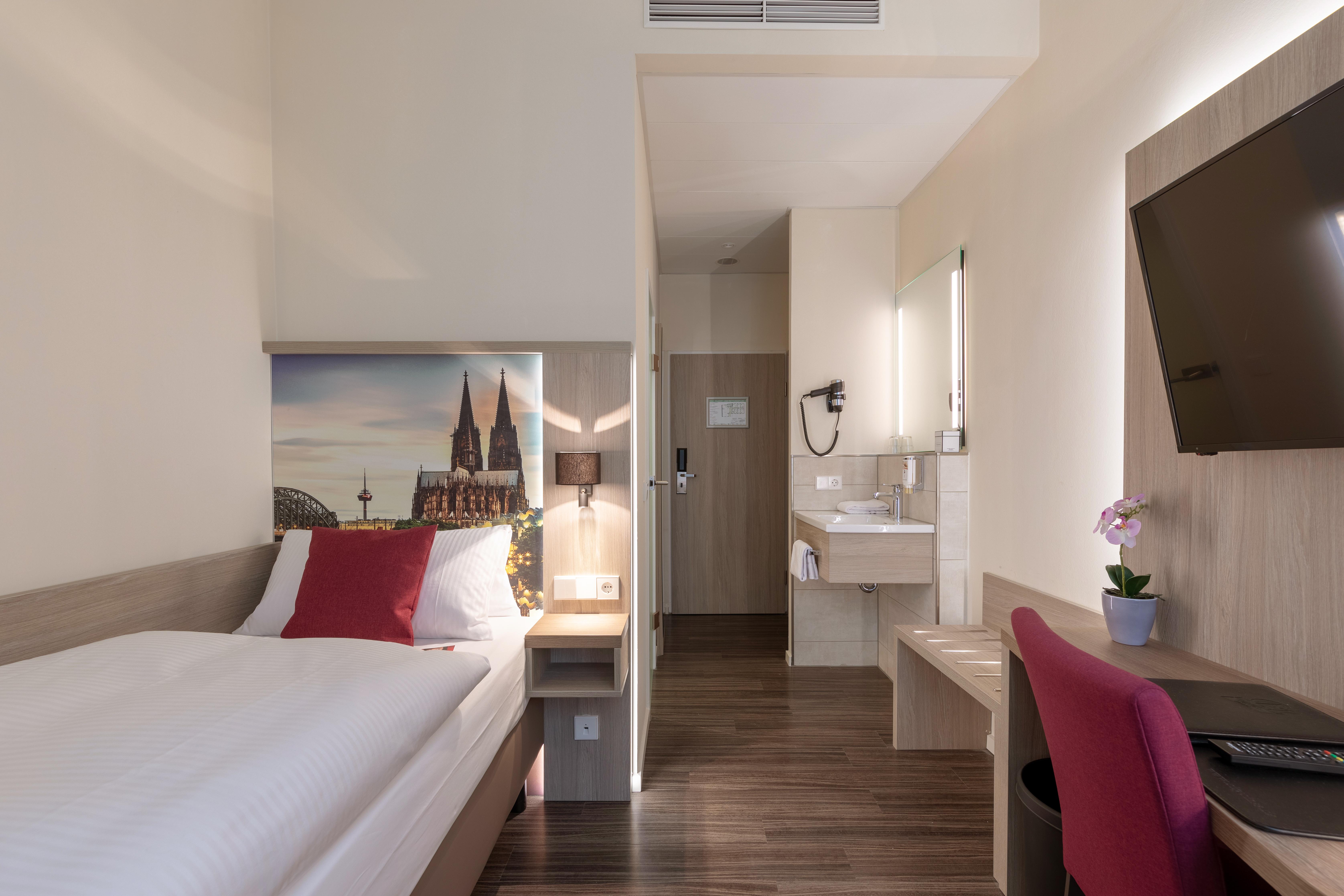 Cityclass Caprice Am Dom - Superior Hotel 3*