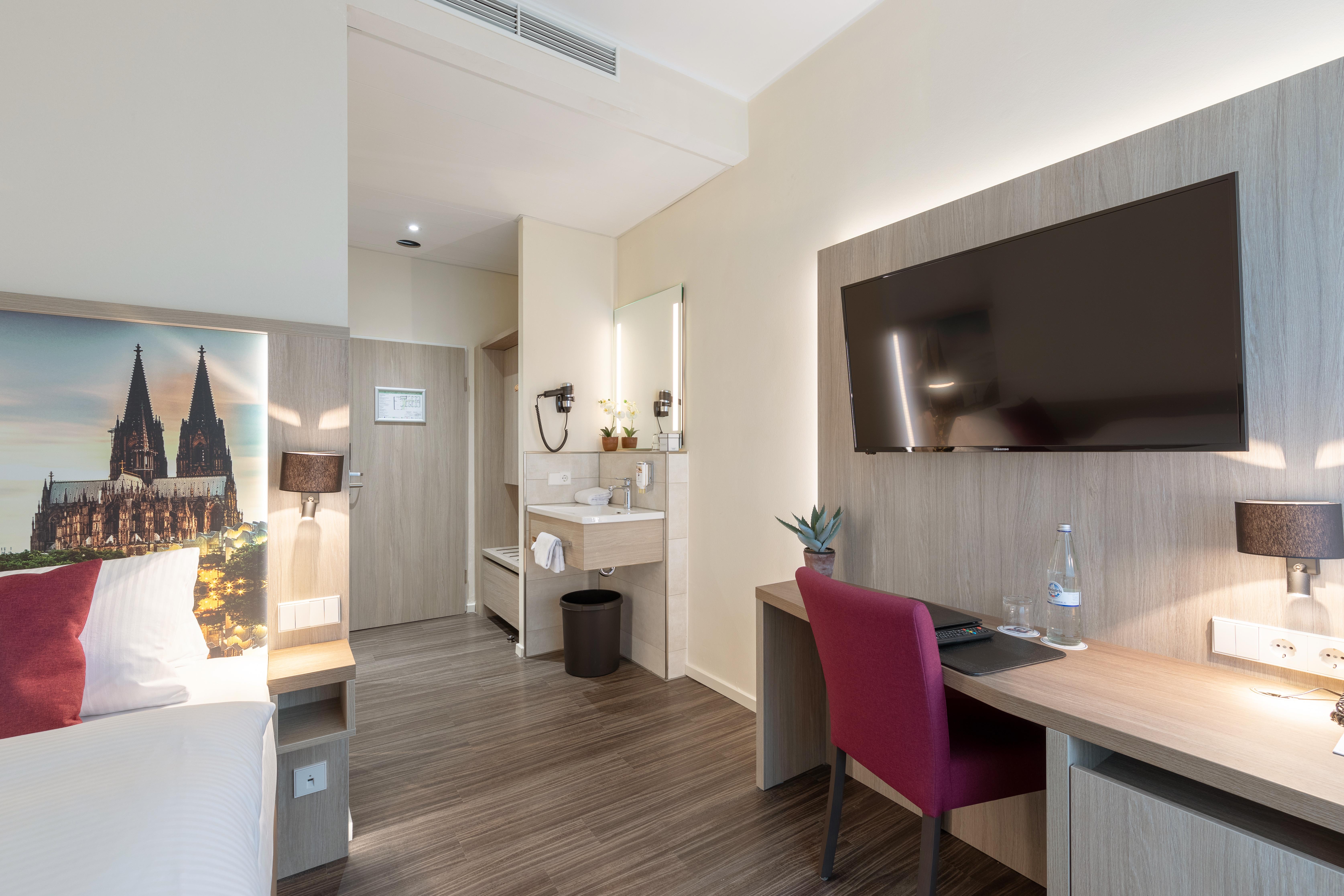 Hotel Cityclass Caprice Am Dom - Superior Köln