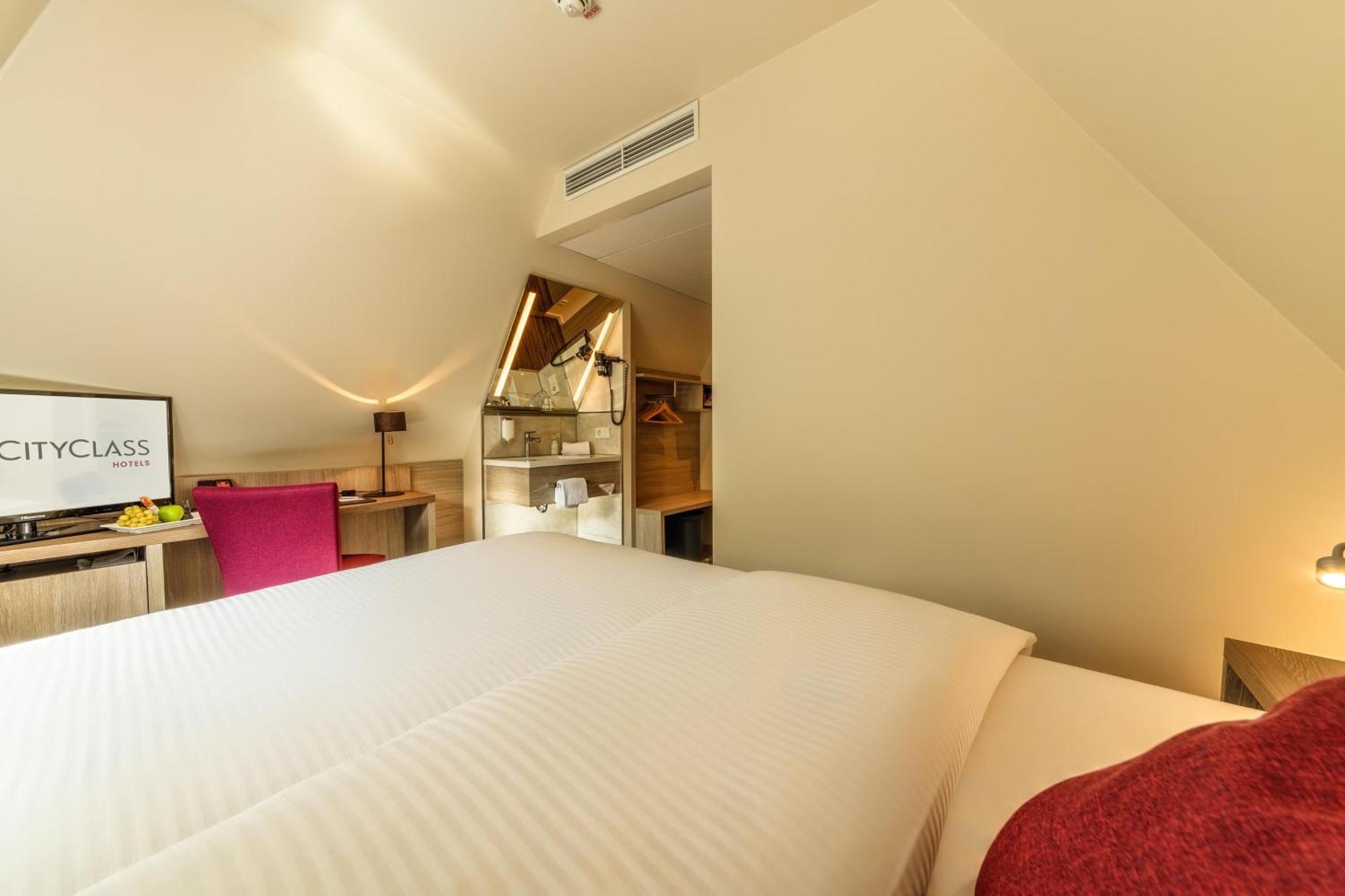 Hotel Cityclass Caprice Am Dom - Superior 3*