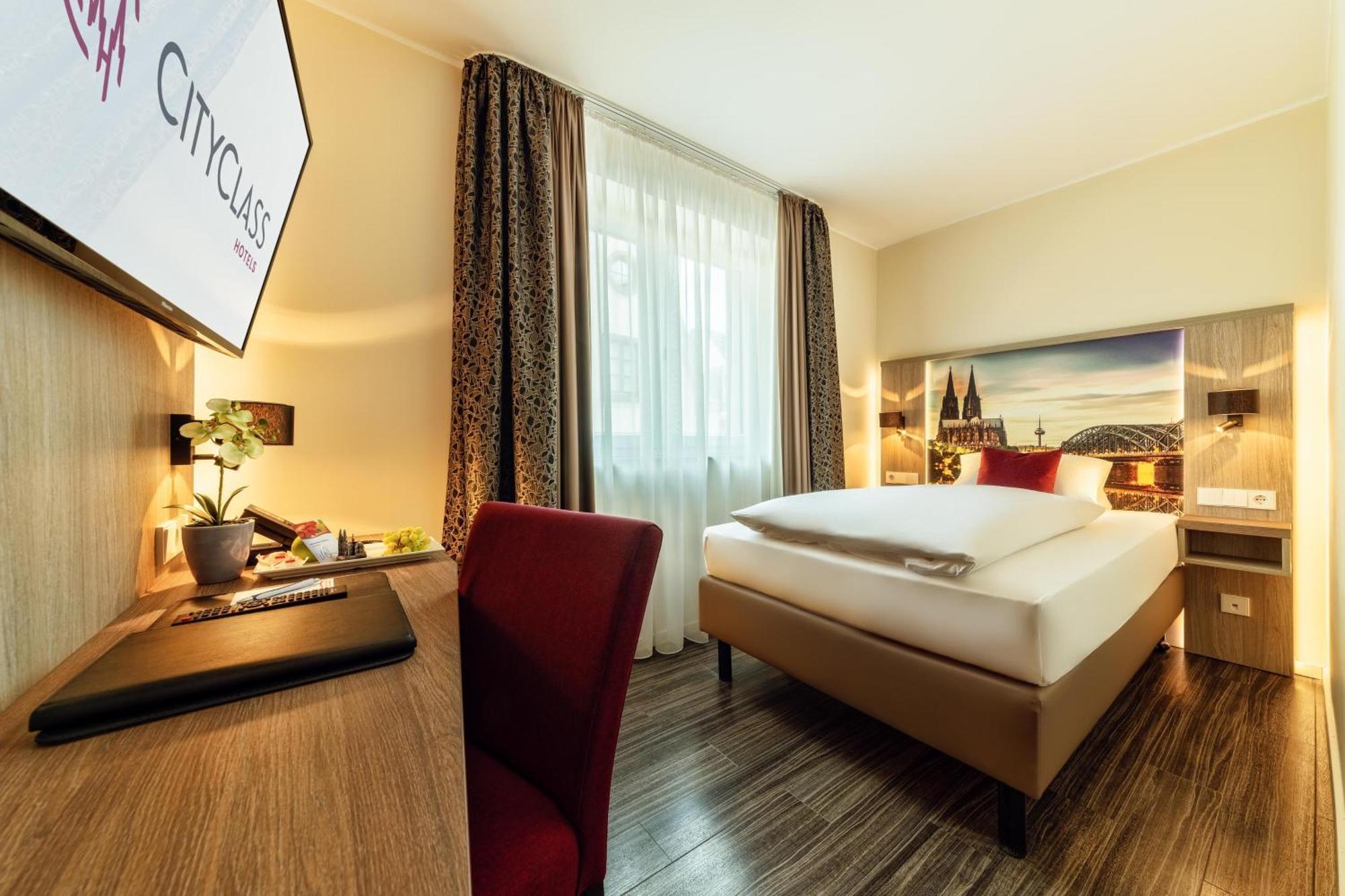Hotel Cityclass Caprice Am Dom - Superior Köln