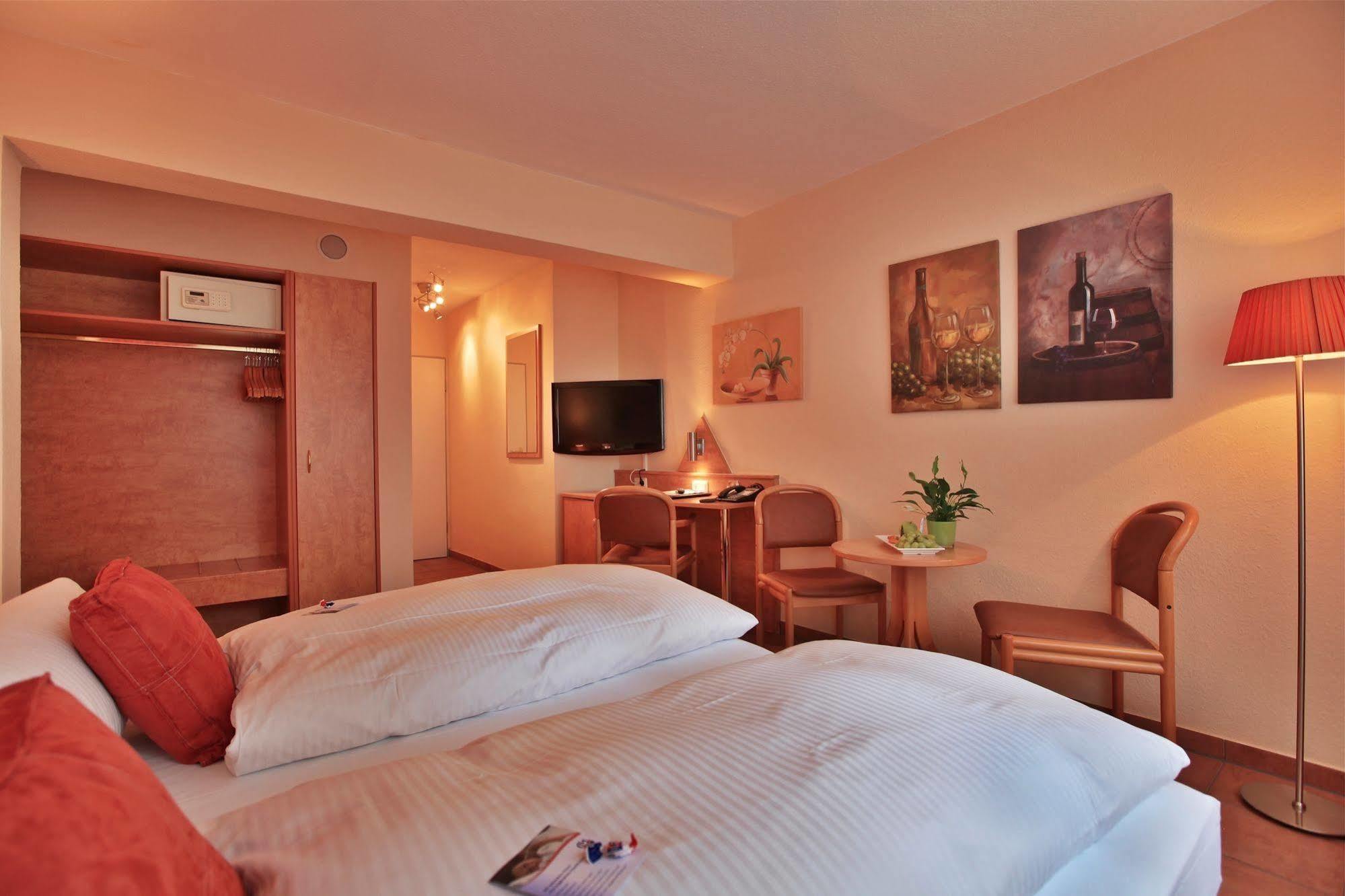 Cityclass Caprice Am Dom - Superior Hotel Köln